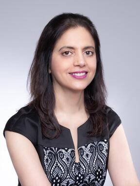 Dr. Sheena Karnani
