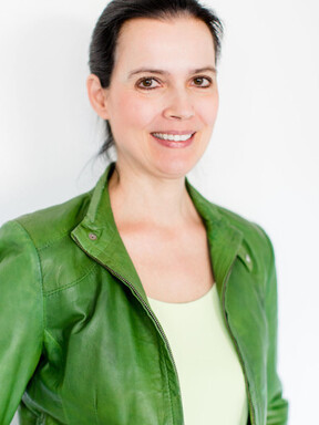 Ruth Metten, Dr. med.